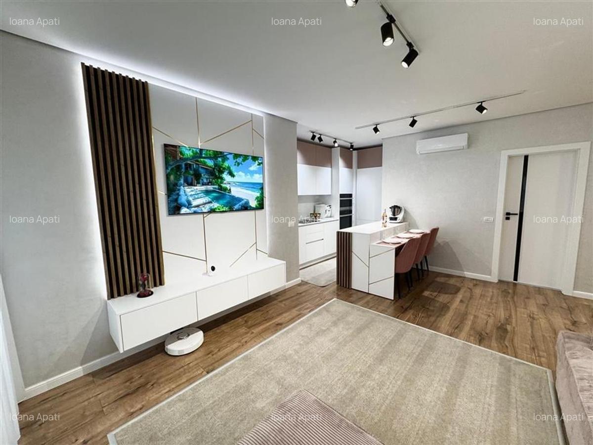Apartament cu 3 camere decomandat în Central - 6