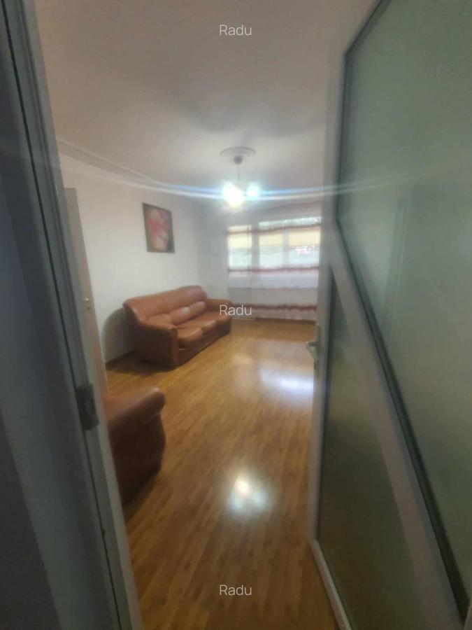 De inchiriat 2 camere decomandat, Sat vacanta, 50 mp, centrala - 2