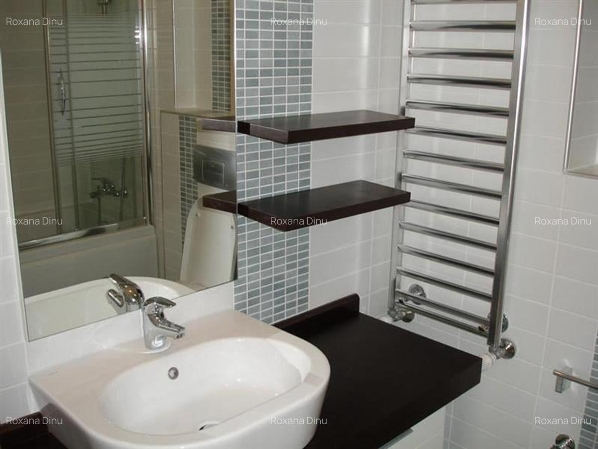 Vanzare Apartament  3  Camere Tei Bloc Nou - 11