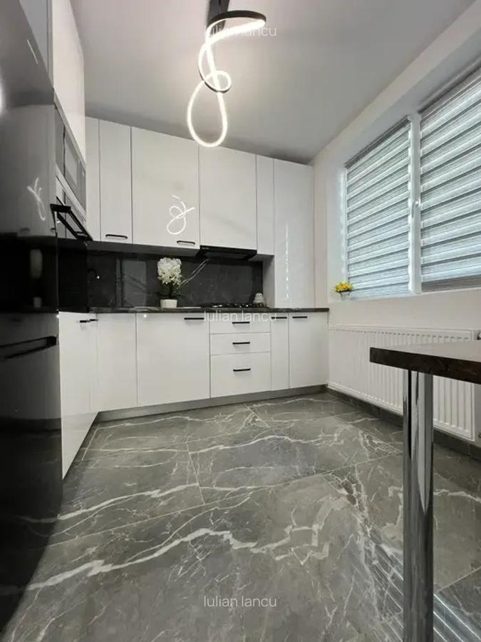 PROMOTIE !!! Ansamblu nou !!! Comunitate !!! Rate pe 3 ani !!! - 7