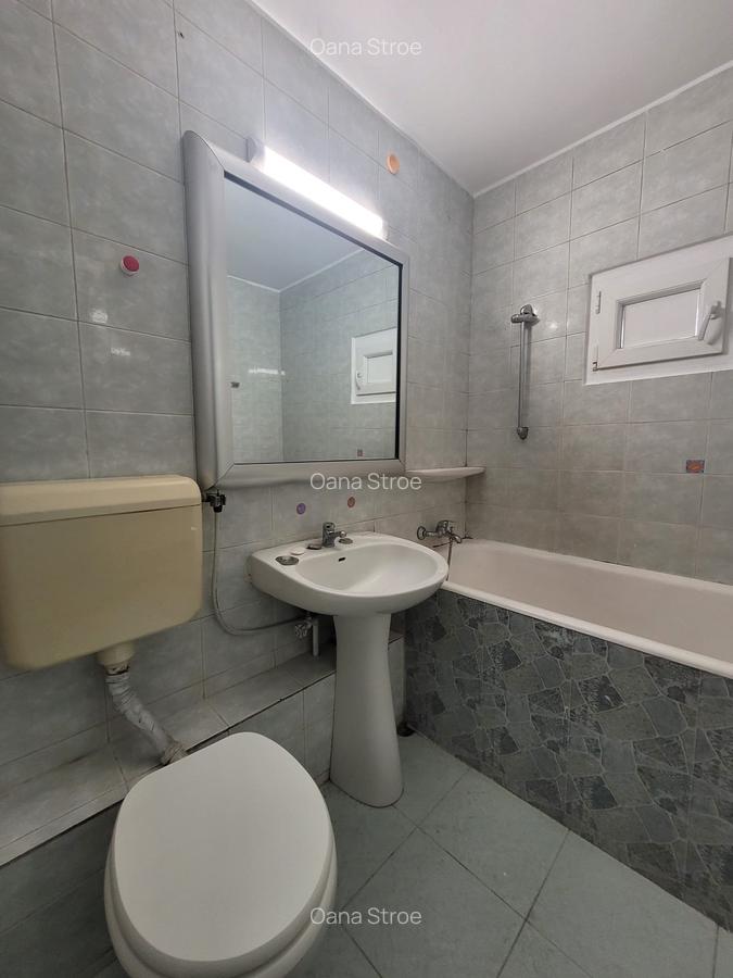 Apartament cu 5 camere semidecomandat, mobilat în Băneasa - 3