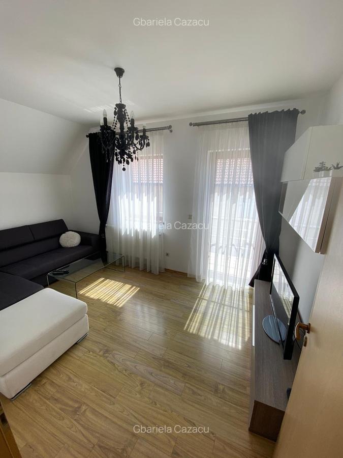 Casă cu 6 camere în Dumbrăvița - 4