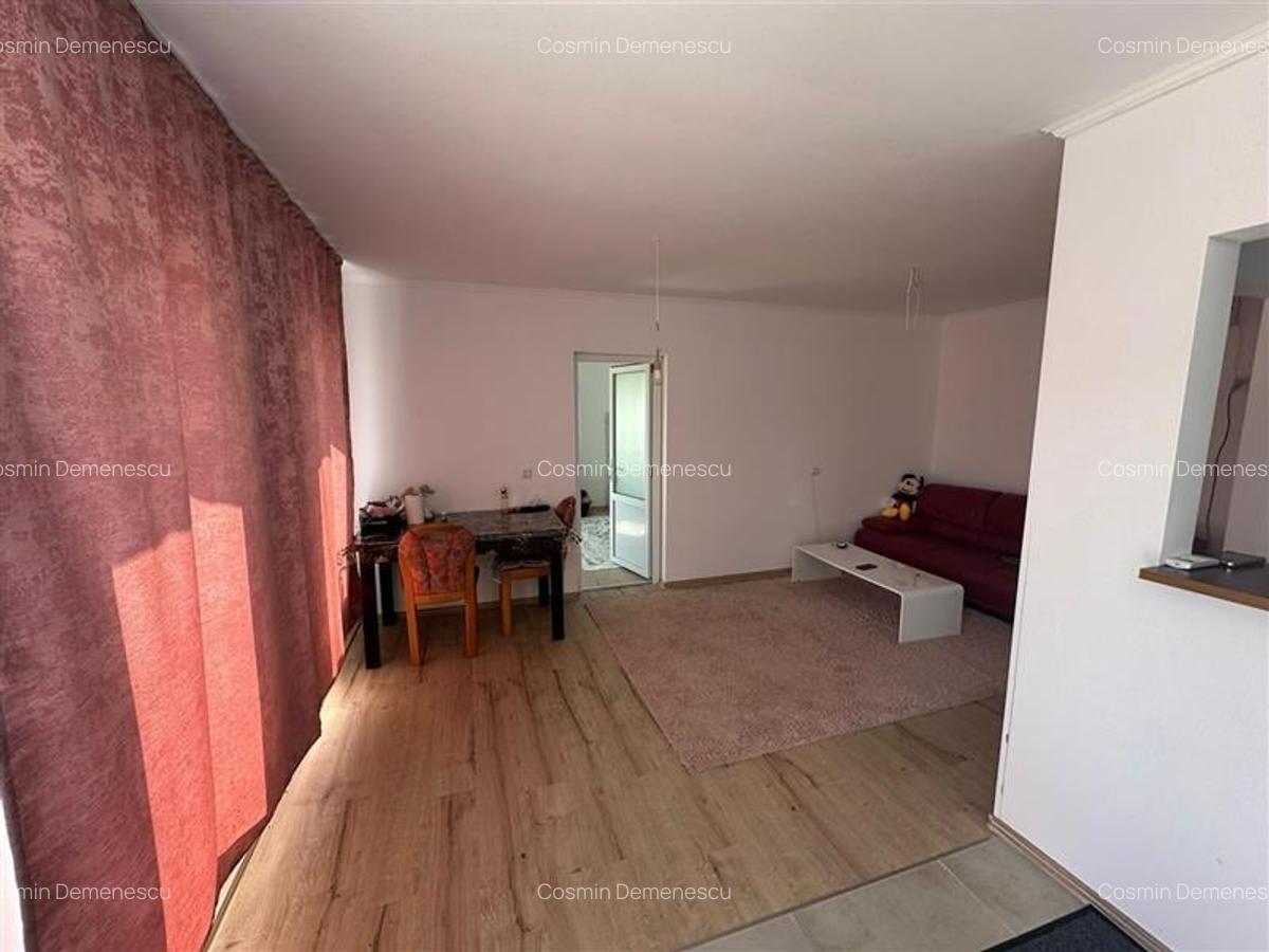 Apartament cu 3 camere decomandat în Ultracentral - 9