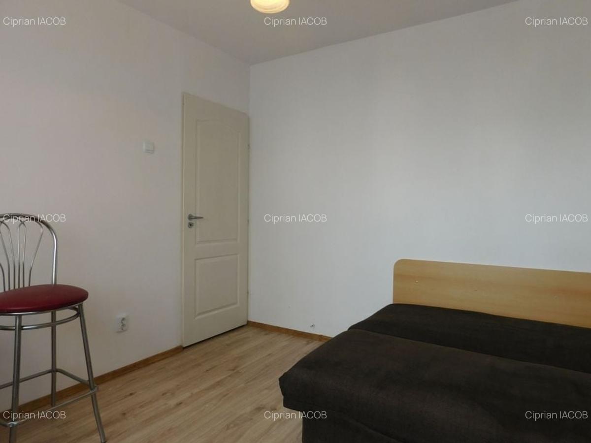 De închiriat apartament 2 camere decomandat, Zorilor - 8