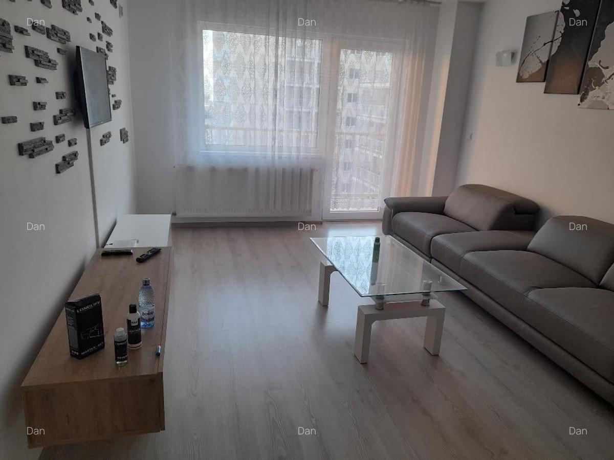 Inchiriez apartament bloc nou - 2