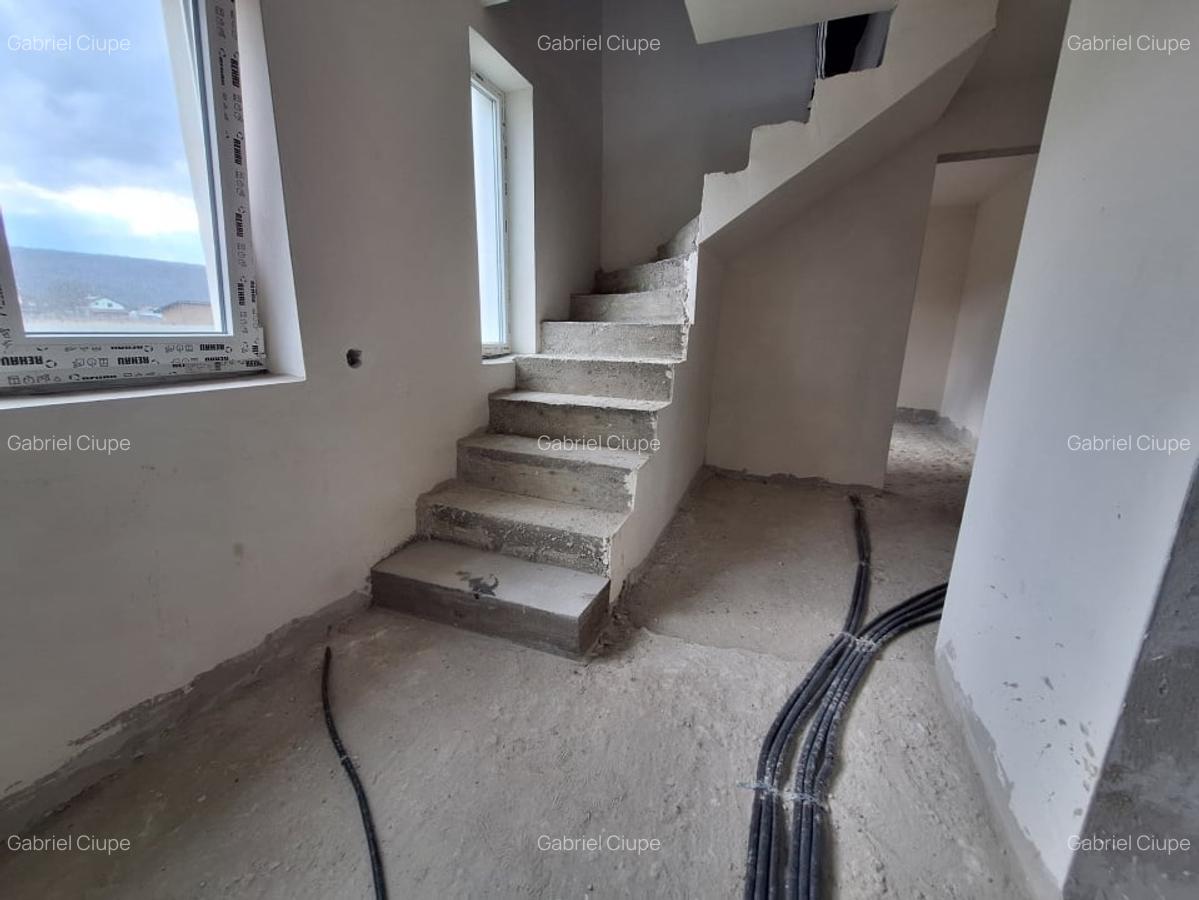 Casa individuala, 5 camere, teren 500 mp, zona centrala Gilau - 12