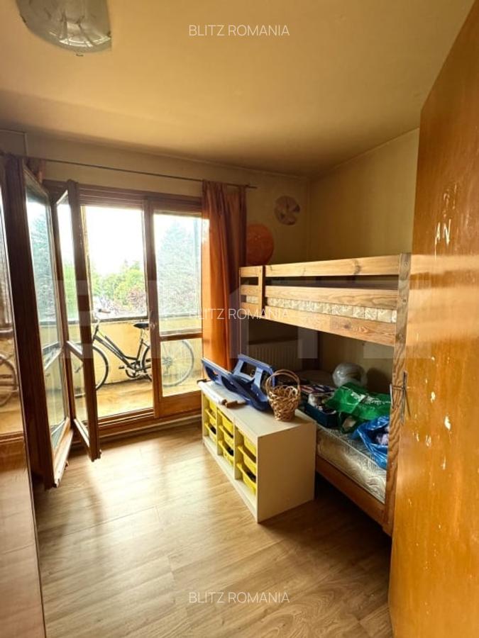 Apartament de vanzare, 3 camere, 65 mp, etaj intermediar, zona Calea Bucuresti - 5