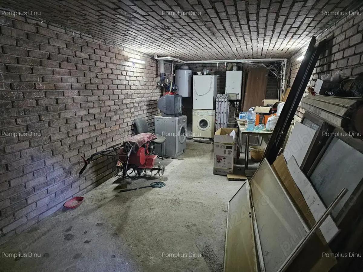 Vand casa vacanta la munte zona Herculane 165 000 - 9
