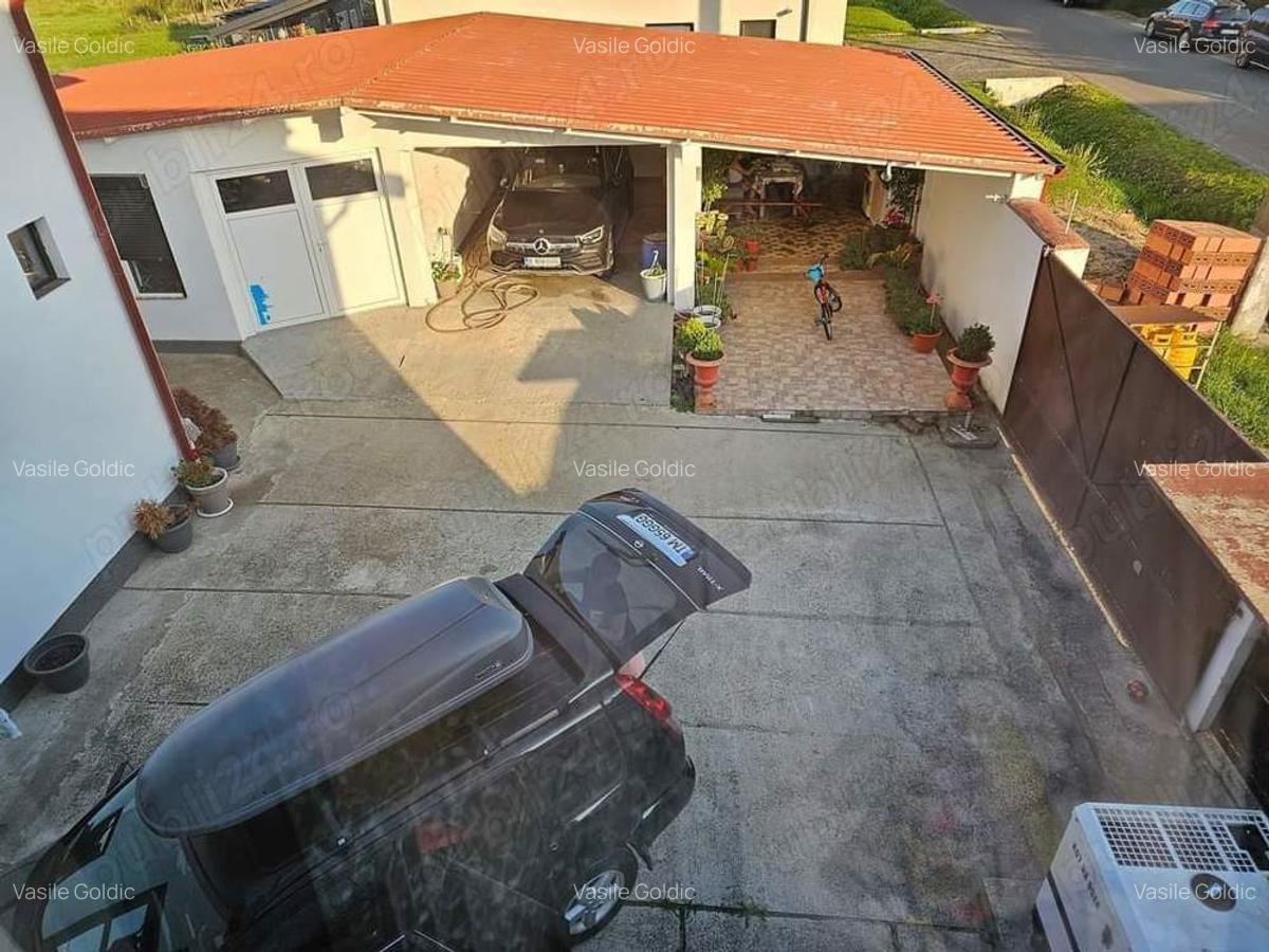 Spatiu comercial cu casa - 9 Spatiu comercial cu casa - 9