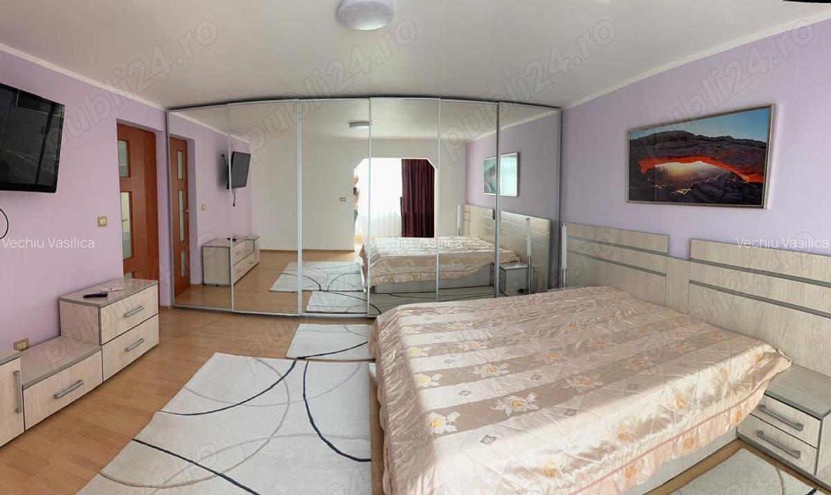 Apartament cu 3 camere decomandat - 4