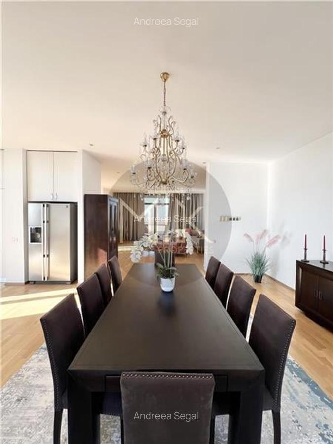Exclusiv Penthouse mobilat/utilat, 5 camere | Aleea Privighetorilor - 27