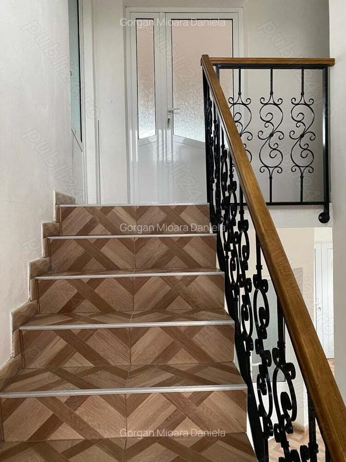 Casa cu mansarda+casa batraneasca in Trifesti Jud. Neamt - 4