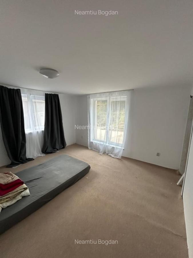 Casa individuala de 4 camere, 150mp, renovata, terasa, curte, garaj, zona Baciu - 12