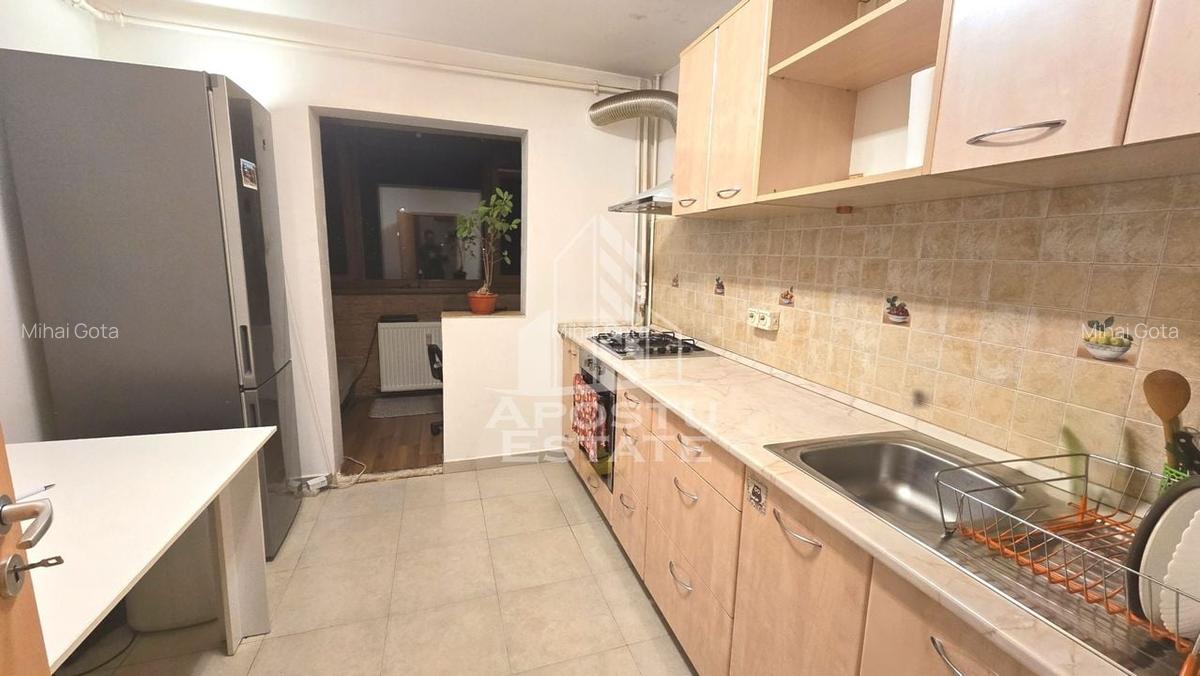 Apartament cu 3 camere, decomandat, etaj intermediar, Circumvalatiunii - 2
