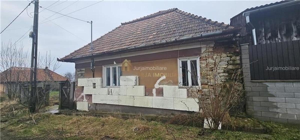 CASA 4 CAMERE 141 MP UTILI  CURTE LIBERA 1688 MP TEREN TOTAL 1839 - 4 CASA 4 CAMERE 141 MP UTILI  CURTE LIBERA 1688 MP TEREN TOTAL 1839 - 4