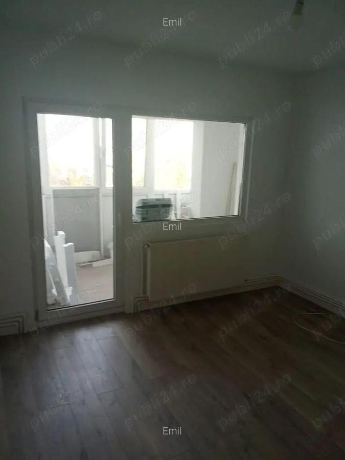 3 camere Exercitiu etaj 2din 4 bloc 1987 mobilat utilat 130000euro - 1