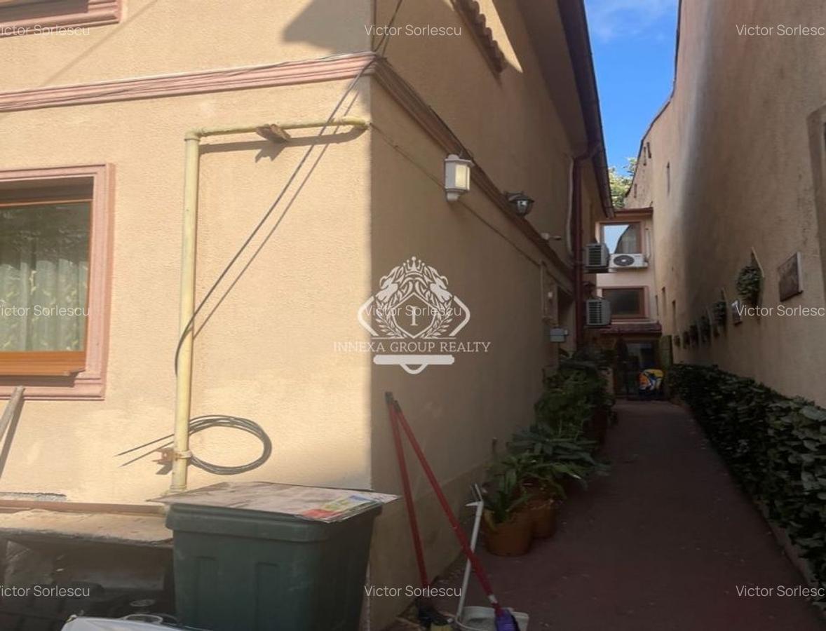 Dacia-Armeneasca I Doua case in aceeasi curte - 3