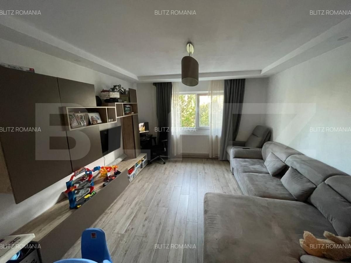 Apartament cu 3 camere, zona superba - 4