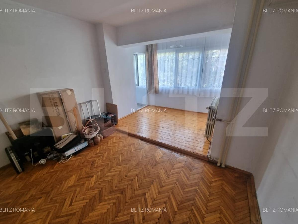 Apartament 4 camere decomandate, Rovine Zona Posta - 11