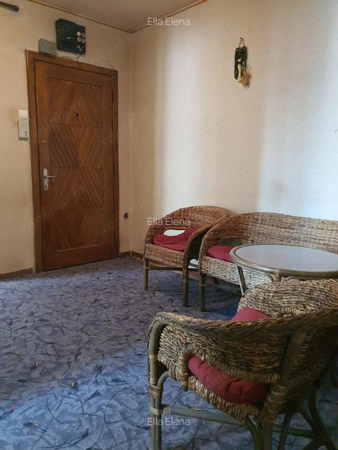 Se vinde apartament cu 3 camere - 2