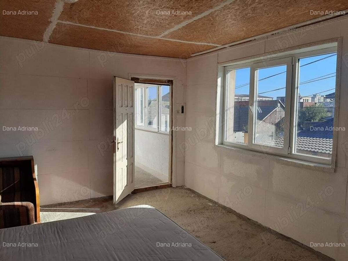 Exclusivitate!!! Navodari, vand Casa P+1etaj zona centru - 13