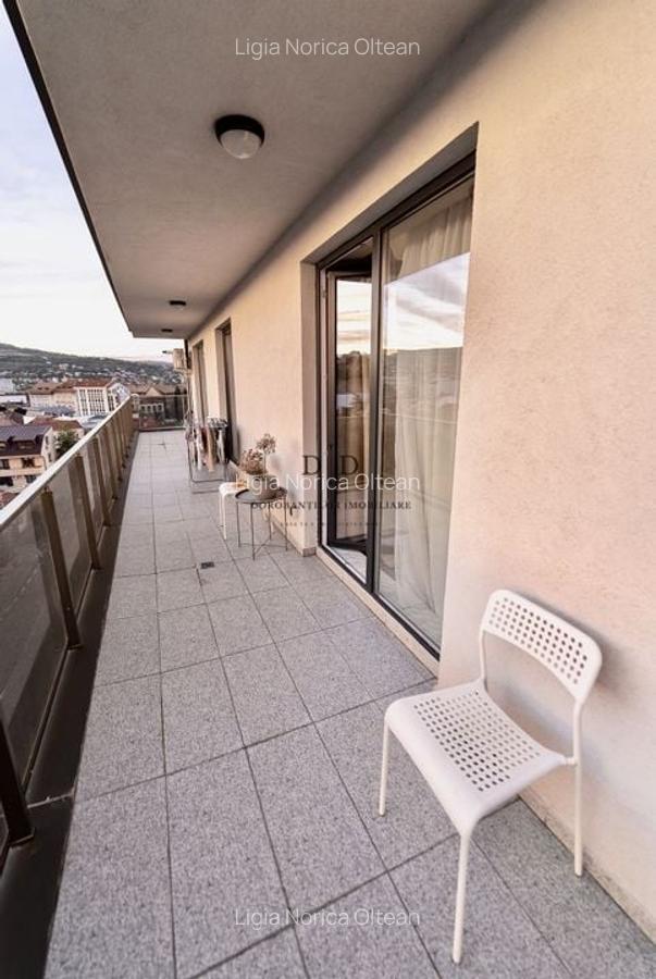 Apartament cu 3 camere semidecomandat, mobilat în Central - 12