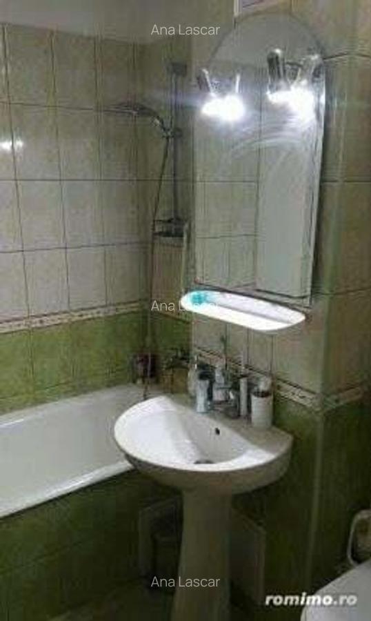2 camere zona Salaj de inchiriat - 2