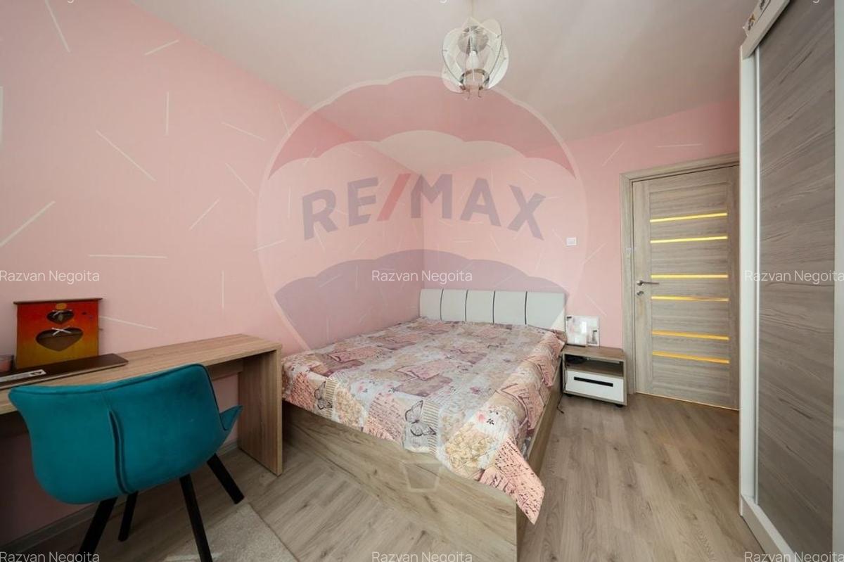 Apartament cu 3 camere de vanzare in zona Vlahuta - 5