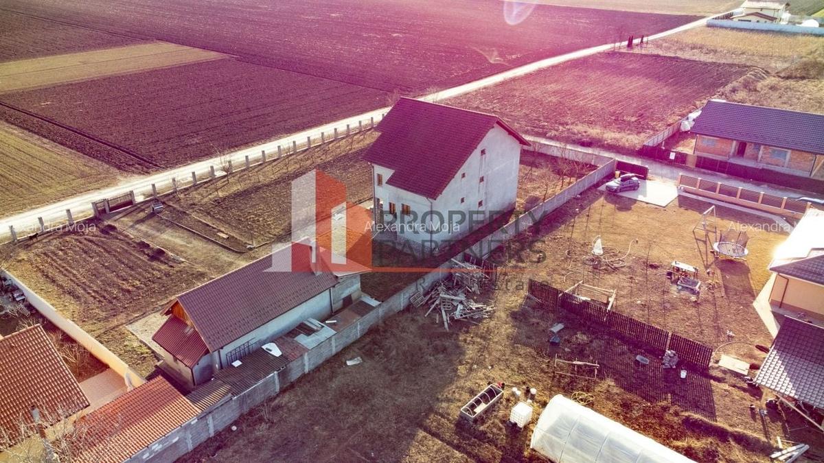 Casa cu teren 1500 mp in Harman - 18