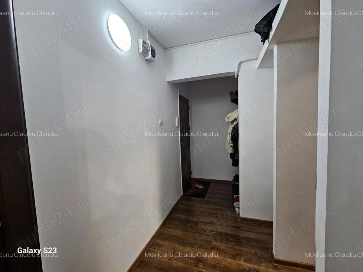 Vand apartament 2 camere - 2