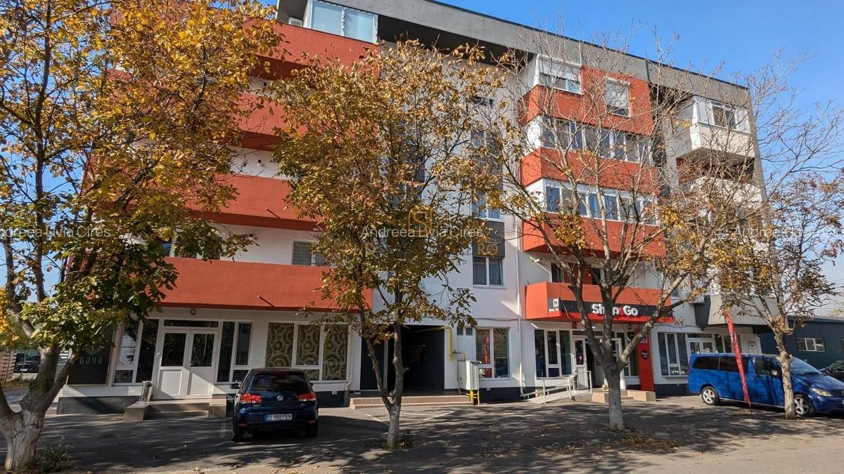 Spatiu comercial de vanzare, oportunitate de investitie, 54.9 mp - 6