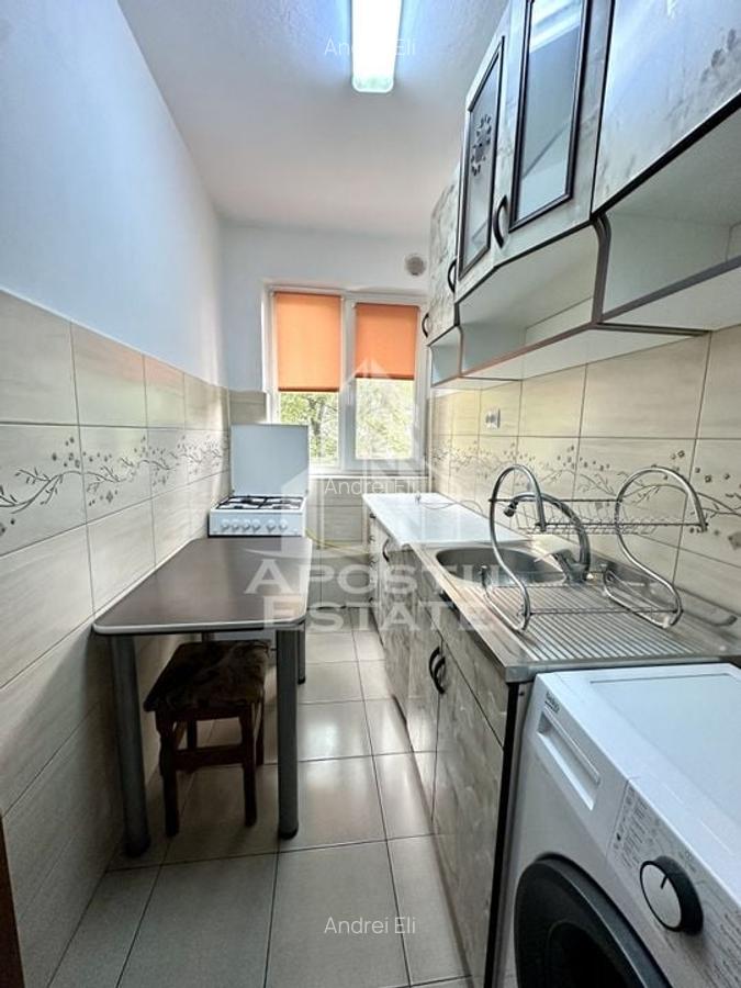 Apartament 2 camere, decomandat, zona Sagului - 4