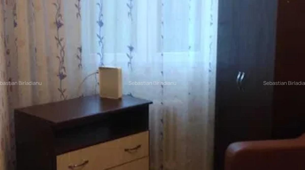 Alexandru cel Bun apartament 50 mp, 3 camere, semidecomandat, Biserica Sfantul N - 4