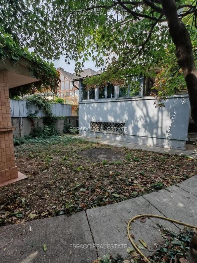 Vilă interbelică - Casin / Domenii - ideală clinica/ resedinta/ sediu / ambasada - 9