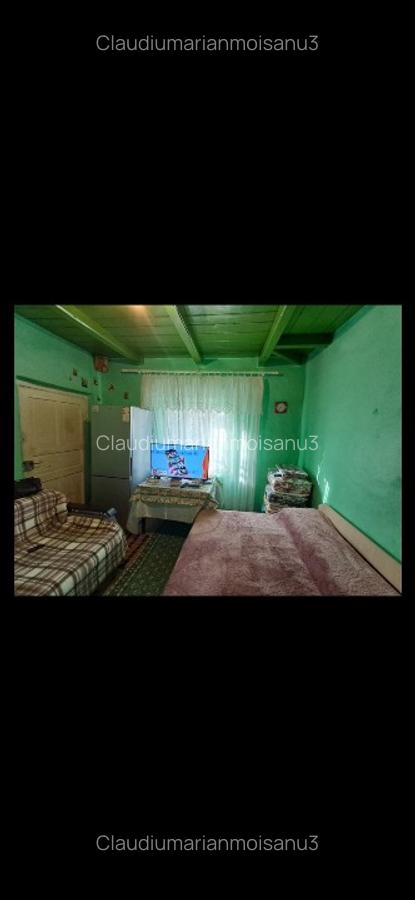 Casa de vânzare - 2 Casa de vânzare - 2