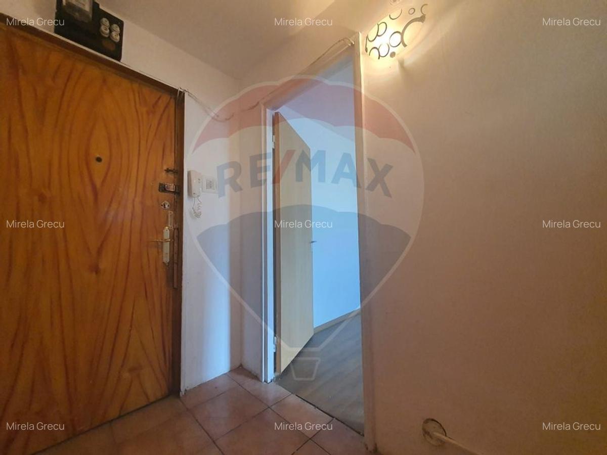Vanzare Apartament cu 2 camere zona Vitan - 3