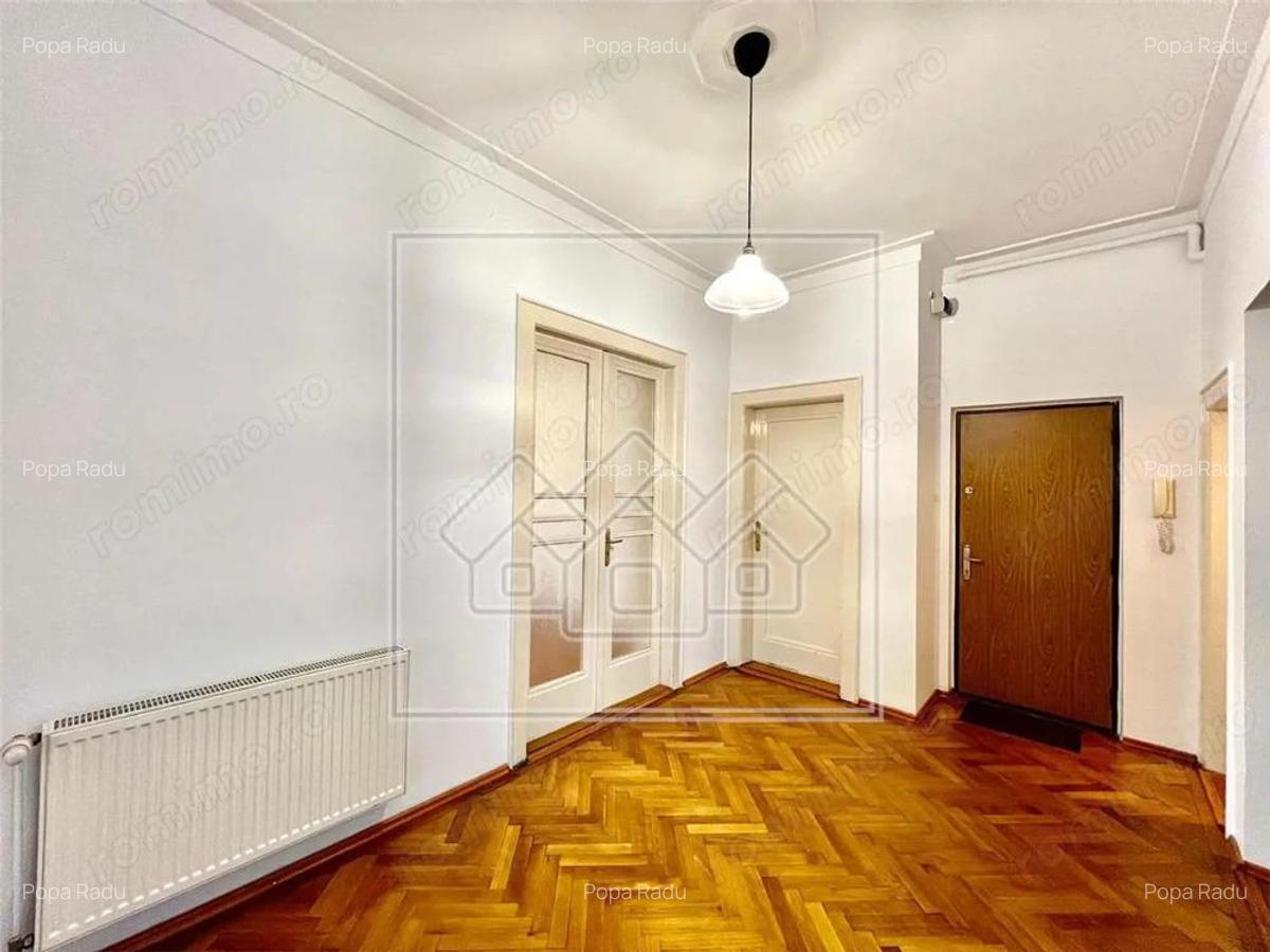Apartament 4 camere in zona buna - 130 mp utili, garaj - Bd. Victoriei - 10