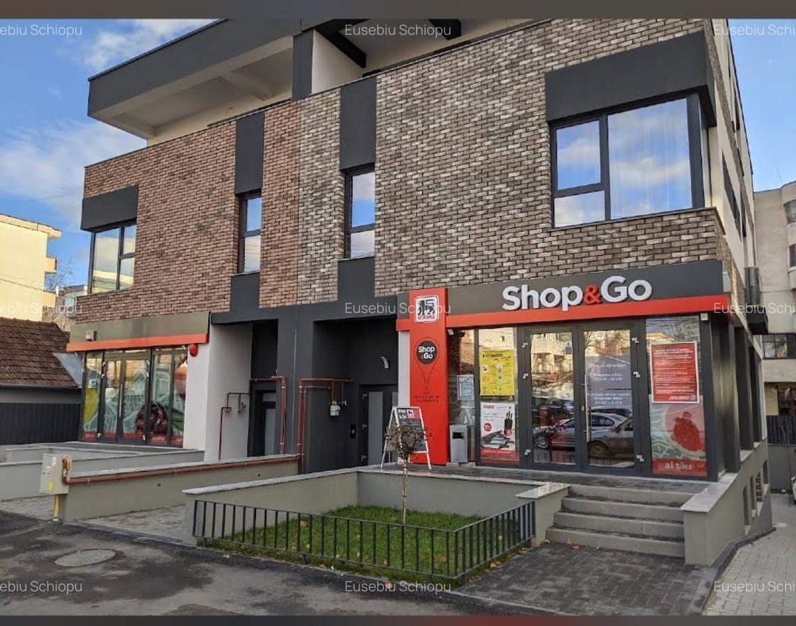 Vânzare spațiu comercial premium cu chiriasi stabili - 1 Vânzare spațiu comercial premium cu chiriasi stabili - 1