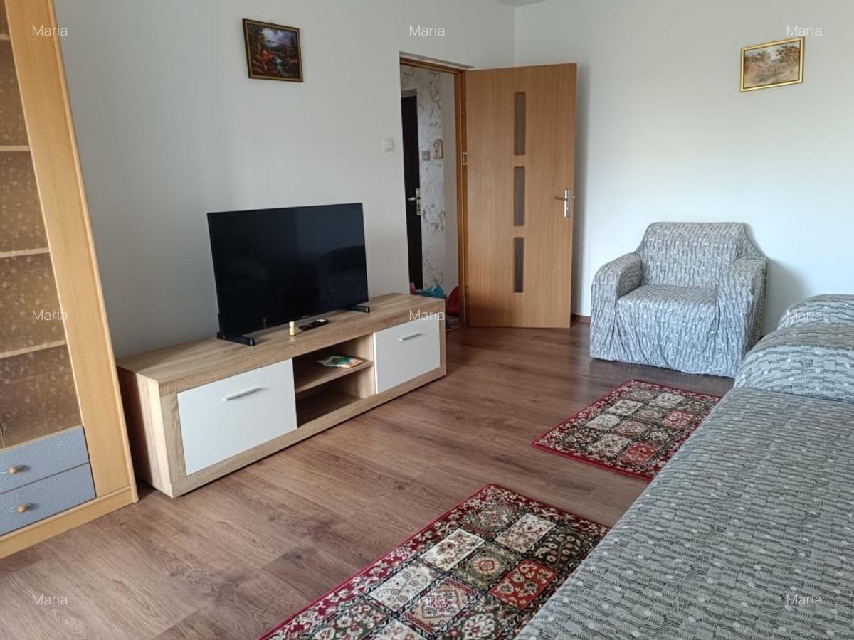 Apartament 2 camere, decomandat, Trocadero - 12