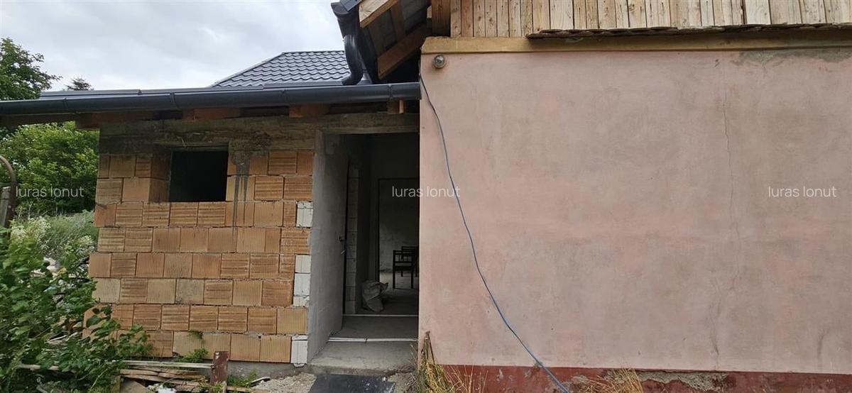 RECO, Casa in Santaul Mare,  Zona Bors, Oradea, teren 850 mp cu toate utilitatil - 3