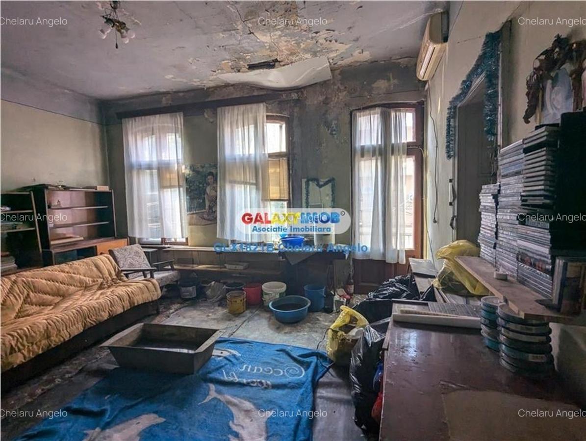 Unirii vila P+1 , spațiu comercial la parter,SU 206mp teren 293mp - 2