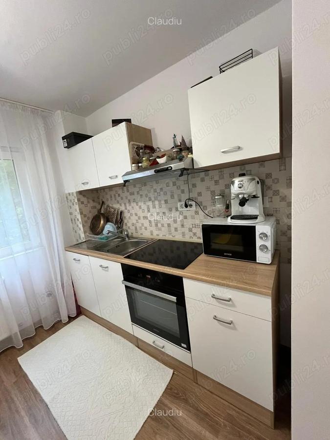 Proprietar vinde apartament 3 camere in Oradea - 4