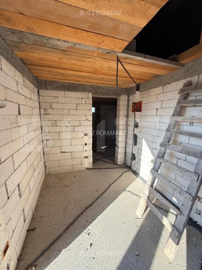 Casa cu etaj la rosu, 160 mp utili, 1200 mp teren, zona Trei Movile - Scheia - 8