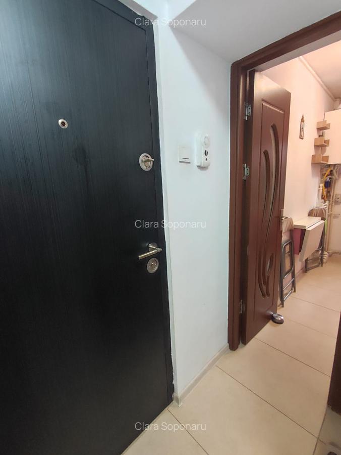 2 camere de închiriat - piața IL Caragiale - 13