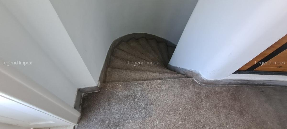 Apartament cu 3 camere decomandat în Centrul Civic - 9