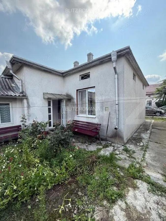 Casa etaj, 130 mp utili, 612 mp teren, zona Itcani - 3