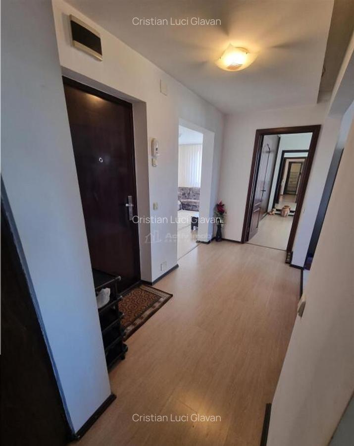 Apartament 3 cam renovat et 3 din 4 zona F-uri - 8