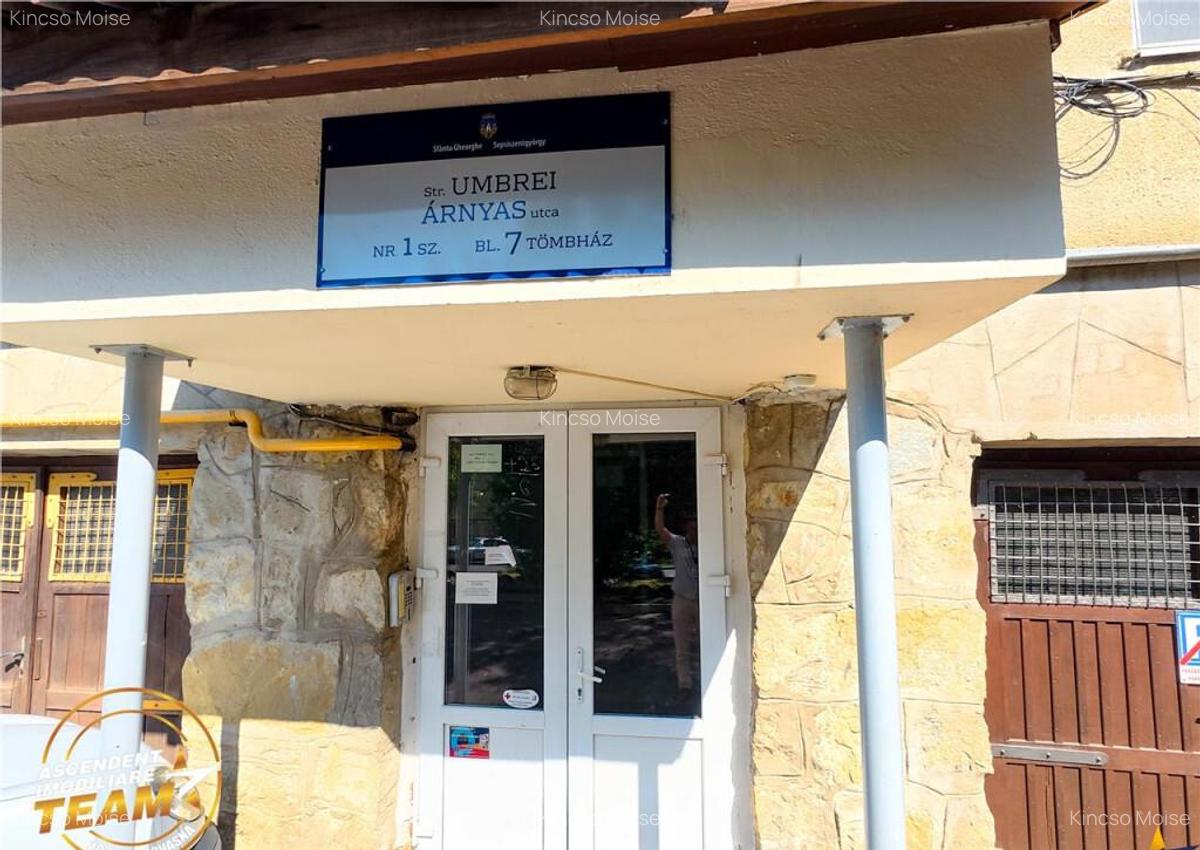 Tur Virtual! Decomandat,3 camere,locatie favorabila,Simeria, - 13