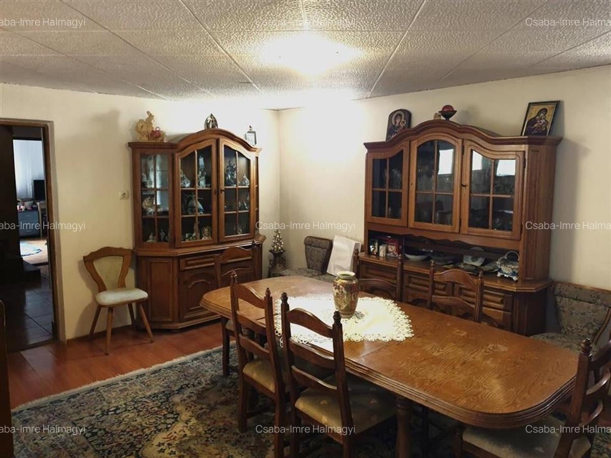 Casa cu 5 camere P+M in Iosia - 15