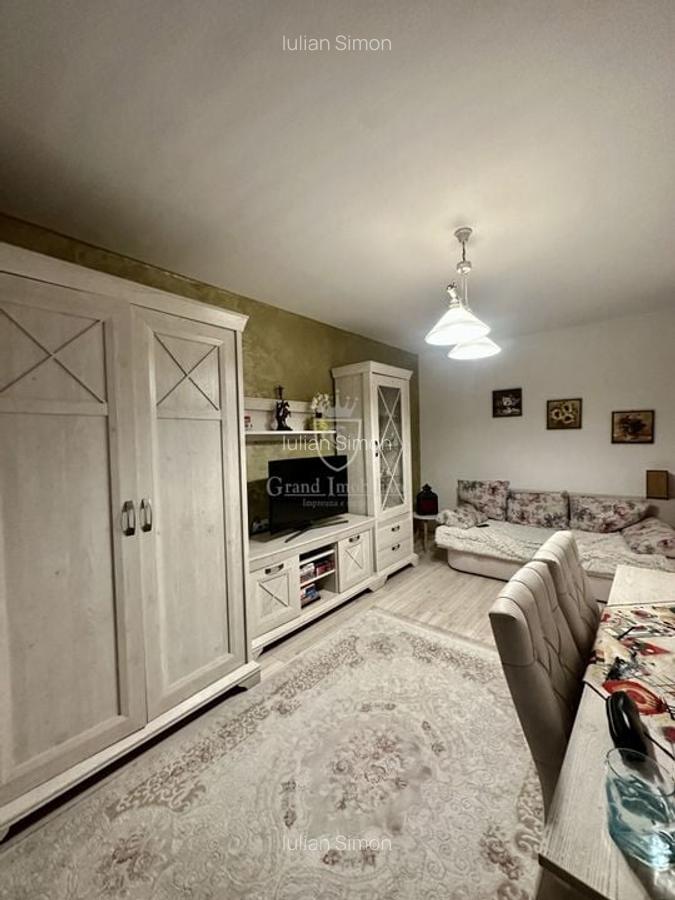 Apartament 3 camere ,decomandate str Fabricii - 3